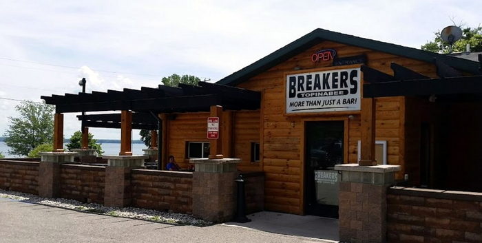 Northerner Motel (Breakers Restaurant) - Breakers Photos